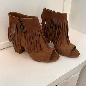 Carlos Santana Suede, Fringe Heels